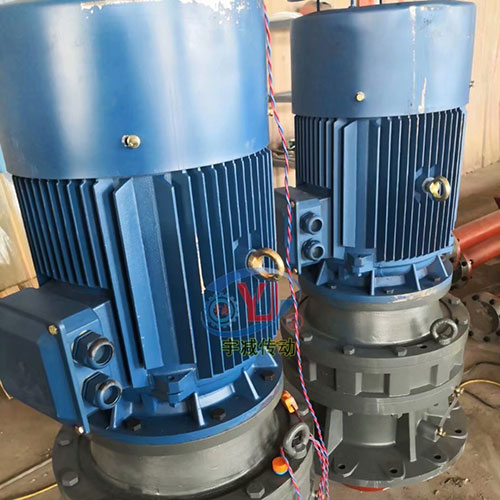 30KWҎ(gu)沥青搅拌器发货