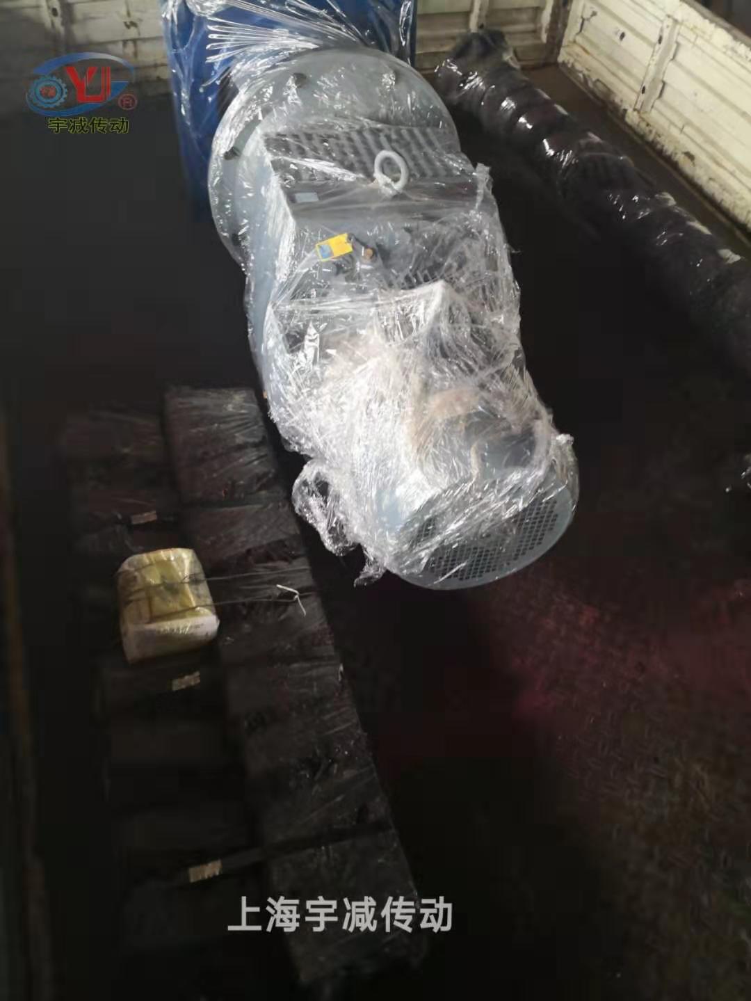 q搅拌器用钢衬胶搅拌器中U节前赶工发C(jin)